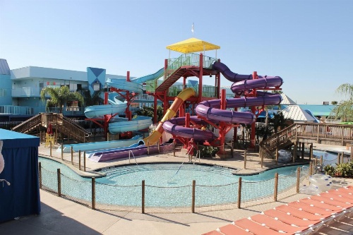 Flamingo Waterpark Resort image 18